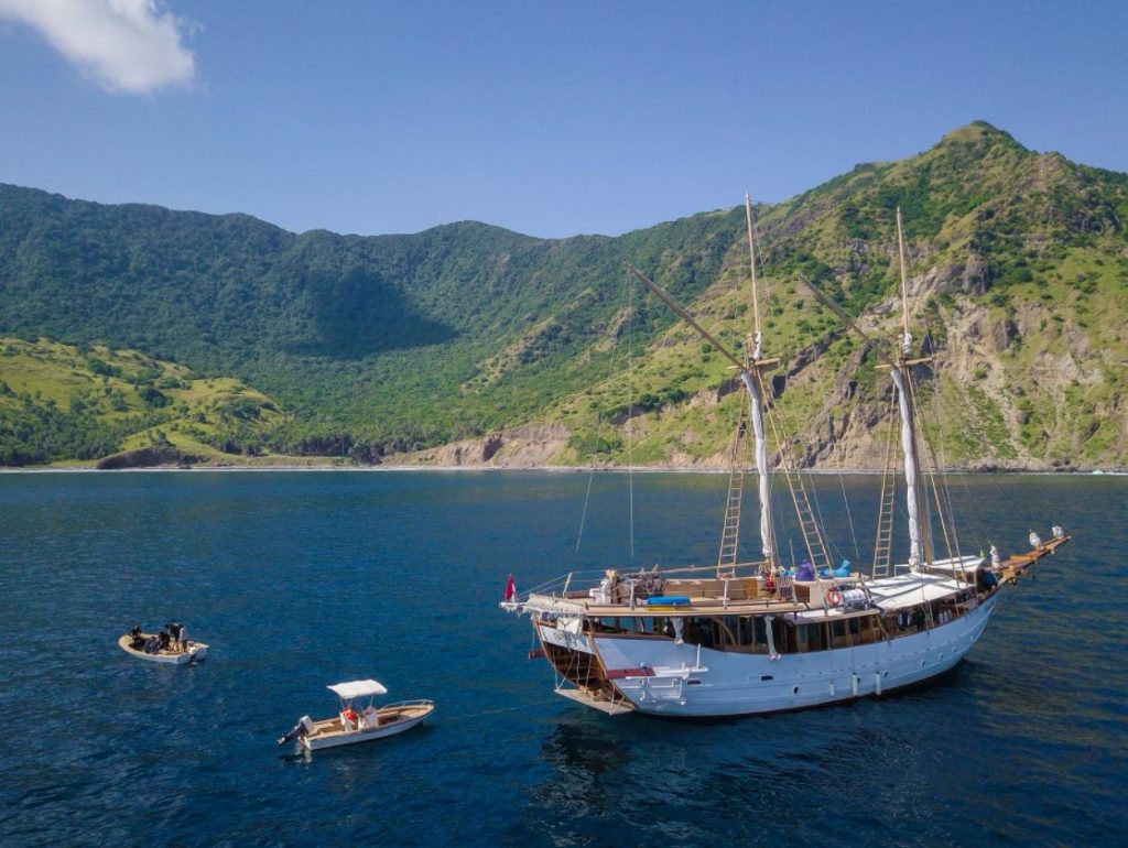 3 Things to See in East Flores by Tanaka Liveaboard