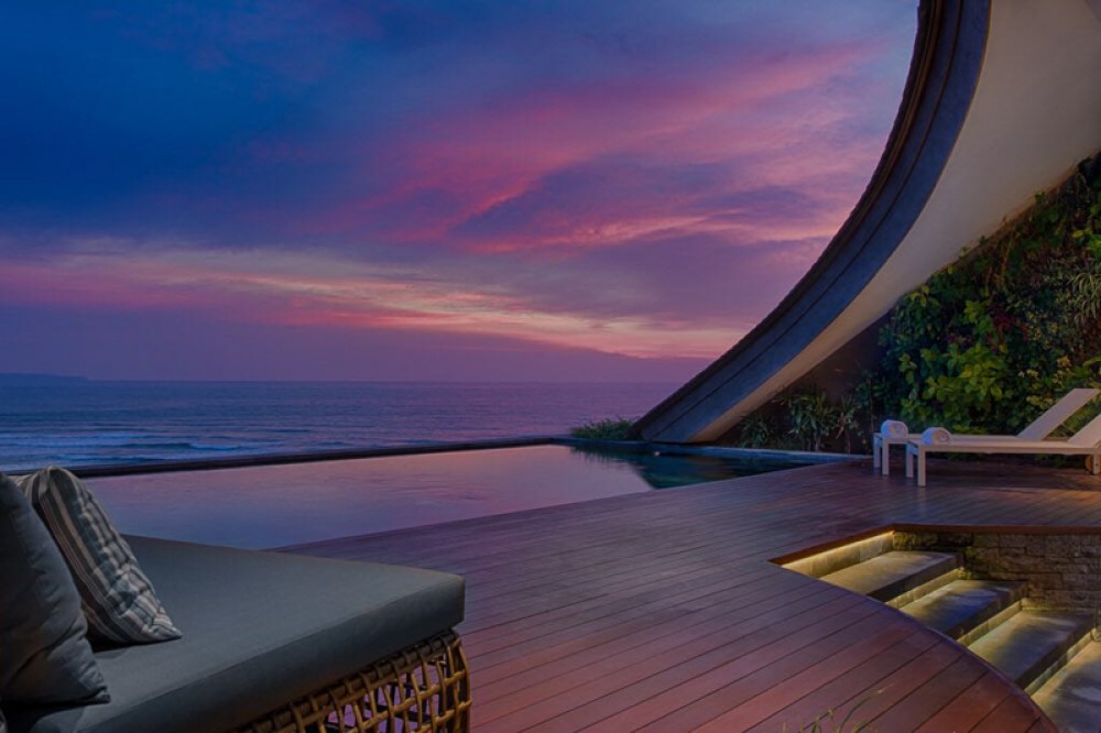 Beachfront villa Bali