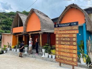 A Taste of Local Life: Open Trip Labuan Bajo with Homestay Experiences